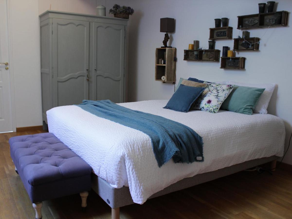Chambre D'Hotes Les Rives De La Tronne Mer Exterior foto